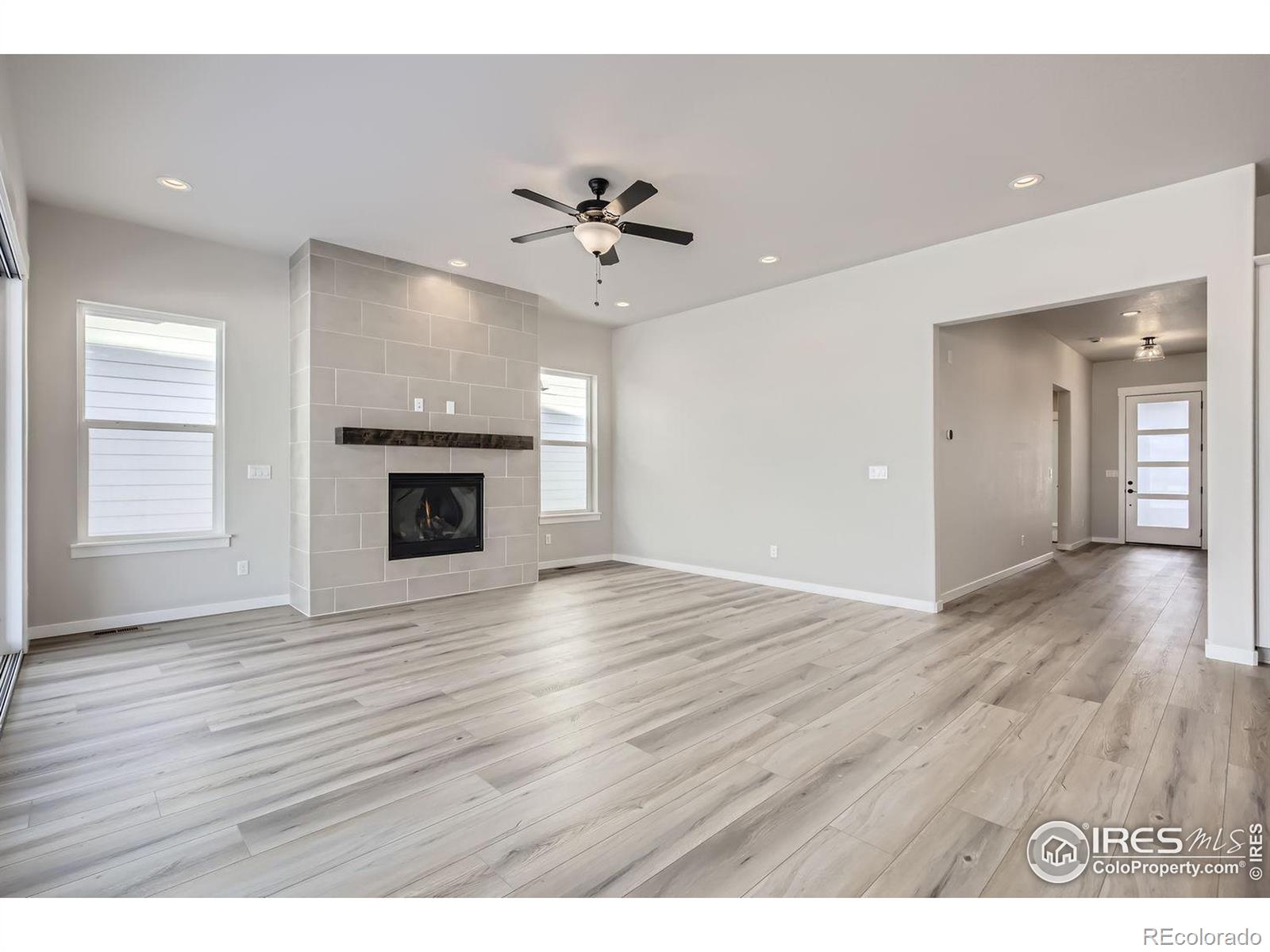 MLS Image #4 for 2008  dusk drive,windsor, Colorado