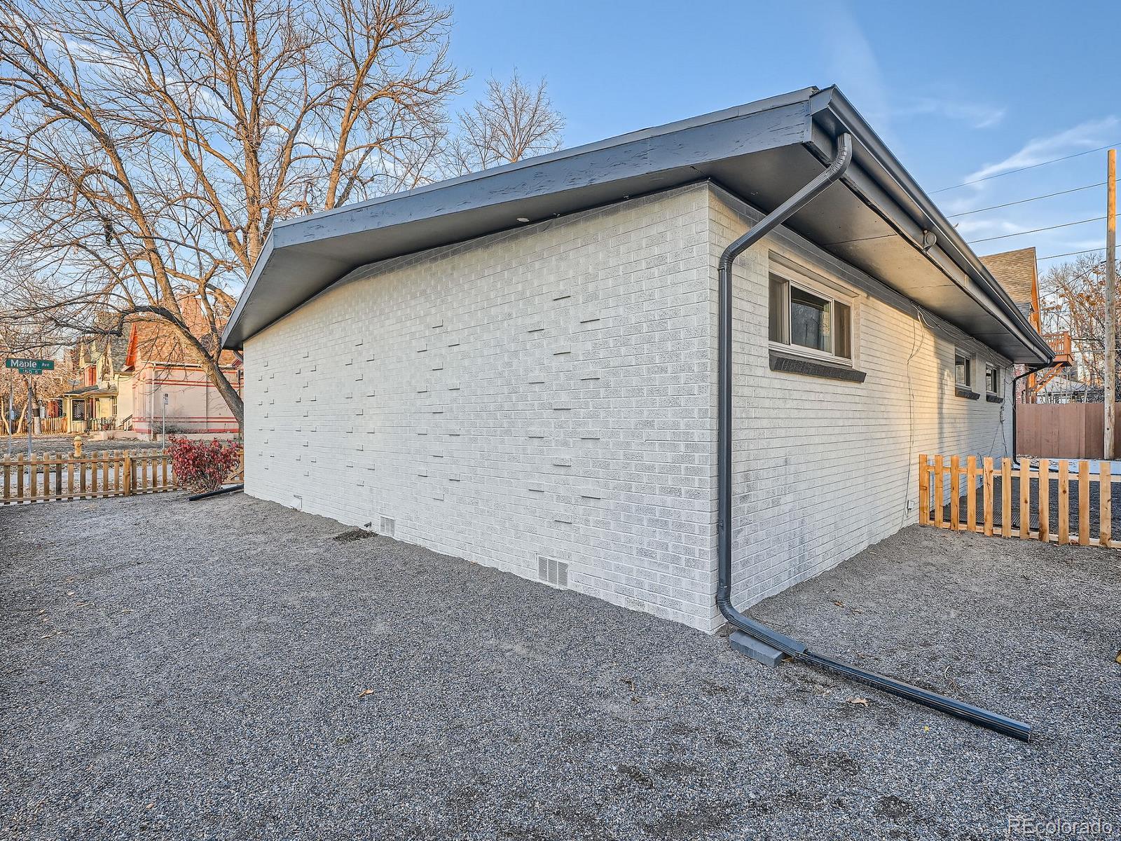 MLS Image #10 for 102 e maple avenue,denver, Colorado