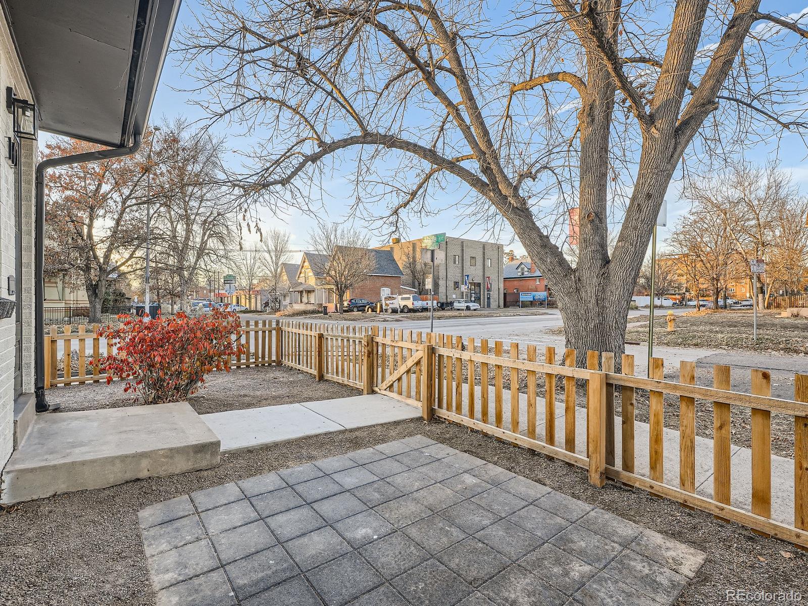 MLS Image #9 for 102 e maple avenue,denver, Colorado