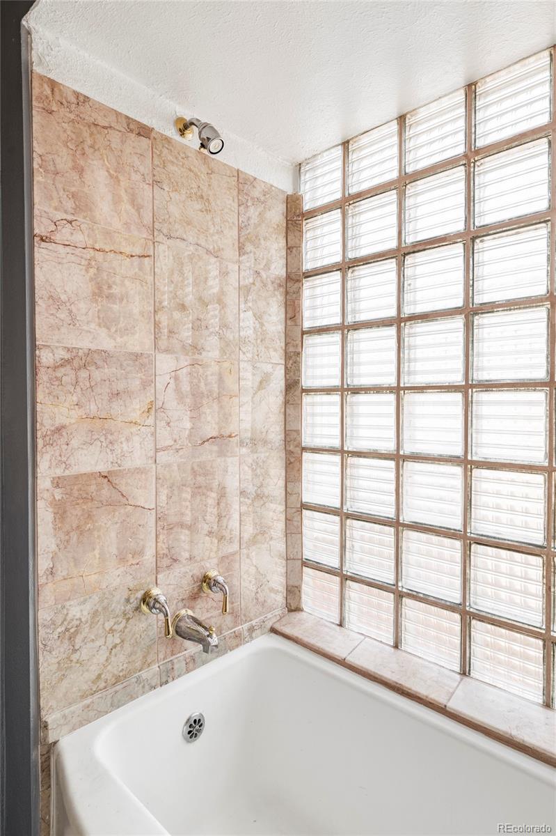 MLS Image #19 for 4215 w byron place,denver, Colorado