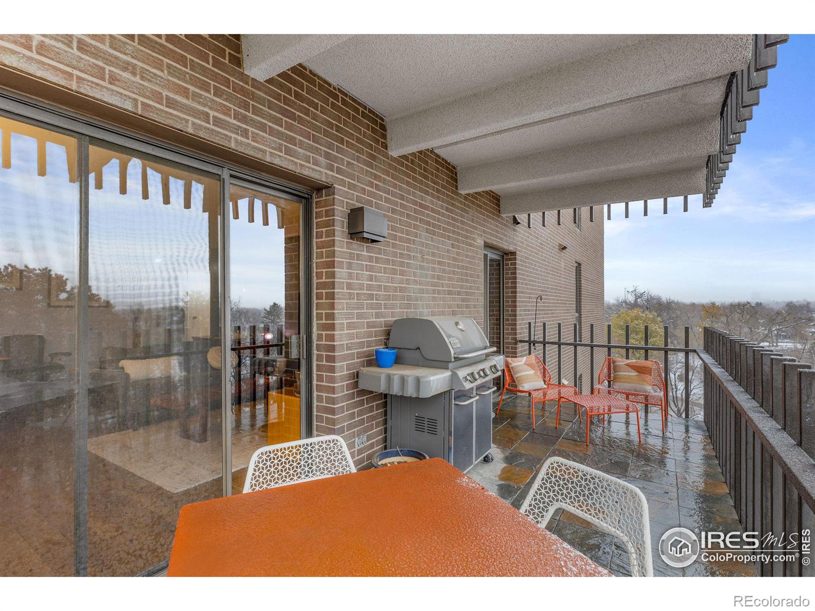 MLS Image #21 for 480 s marion parkway,denver, Colorado