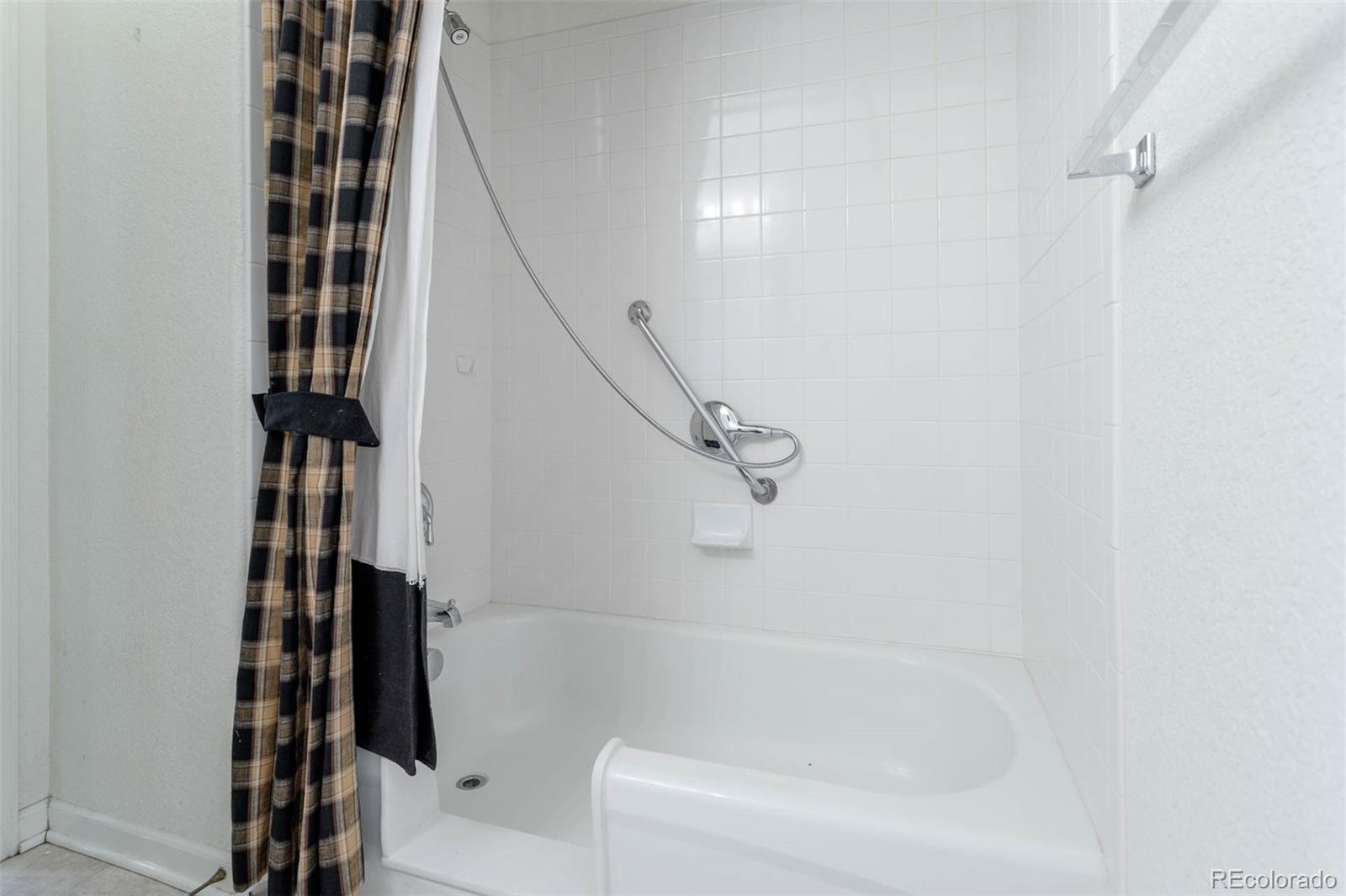 MLS Image #15 for 3220  boulder circle 103,broomfield, Colorado
