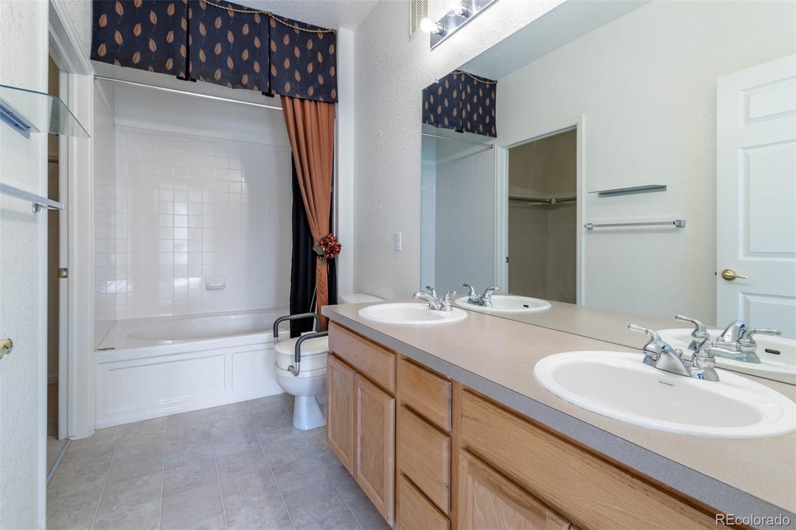MLS Image #9 for 3220  boulder circle 103,broomfield, Colorado