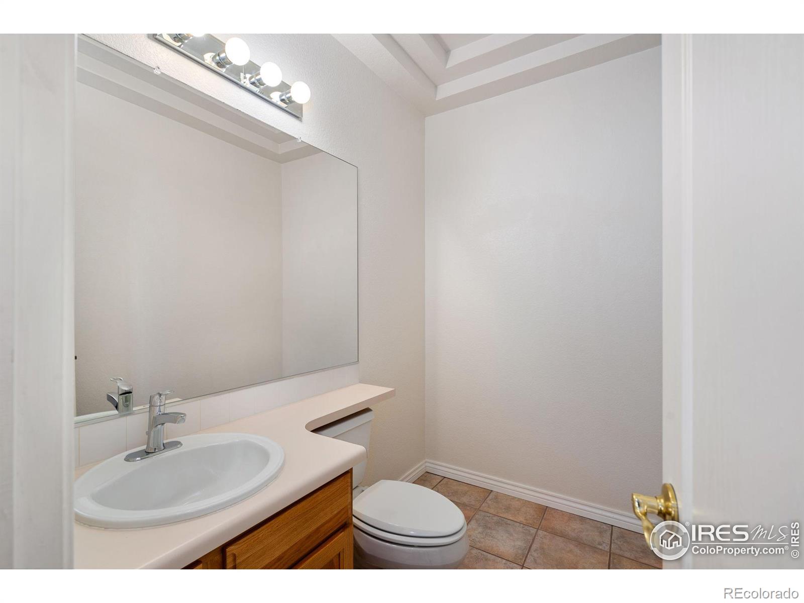 MLS Image #23 for 950  southridge greens boulevard,fort collins, Colorado