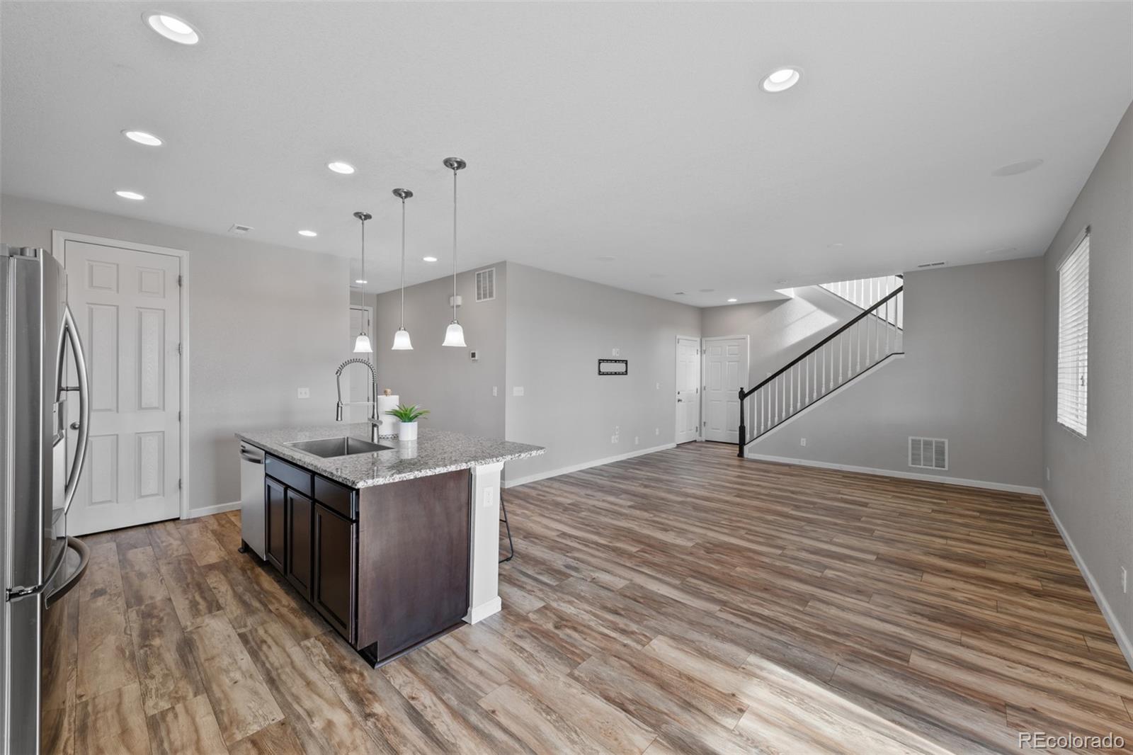 MLS Image #11 for 25584 e byers drive,aurora, Colorado