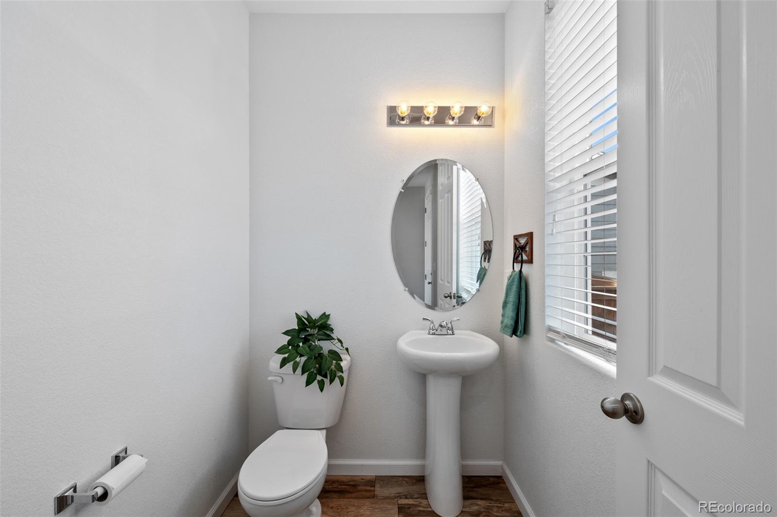 MLS Image #5 for 25584 e byers drive,aurora, Colorado