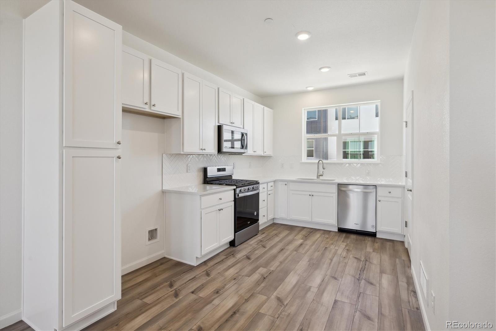 MLS Image #16 for 6900  merseyside lane,castle pines, Colorado