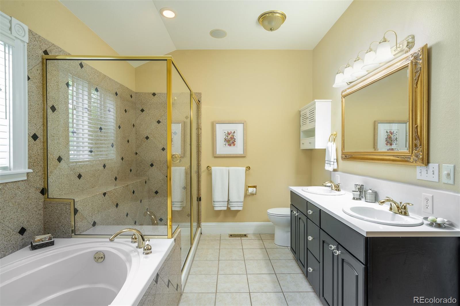 MLS Image #15 for 433 n ogden street,denver, Colorado