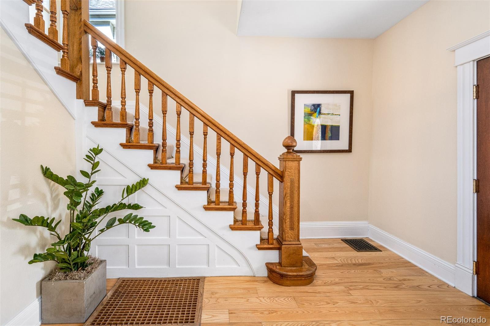 MLS Image #4 for 433 n ogden street,denver, Colorado