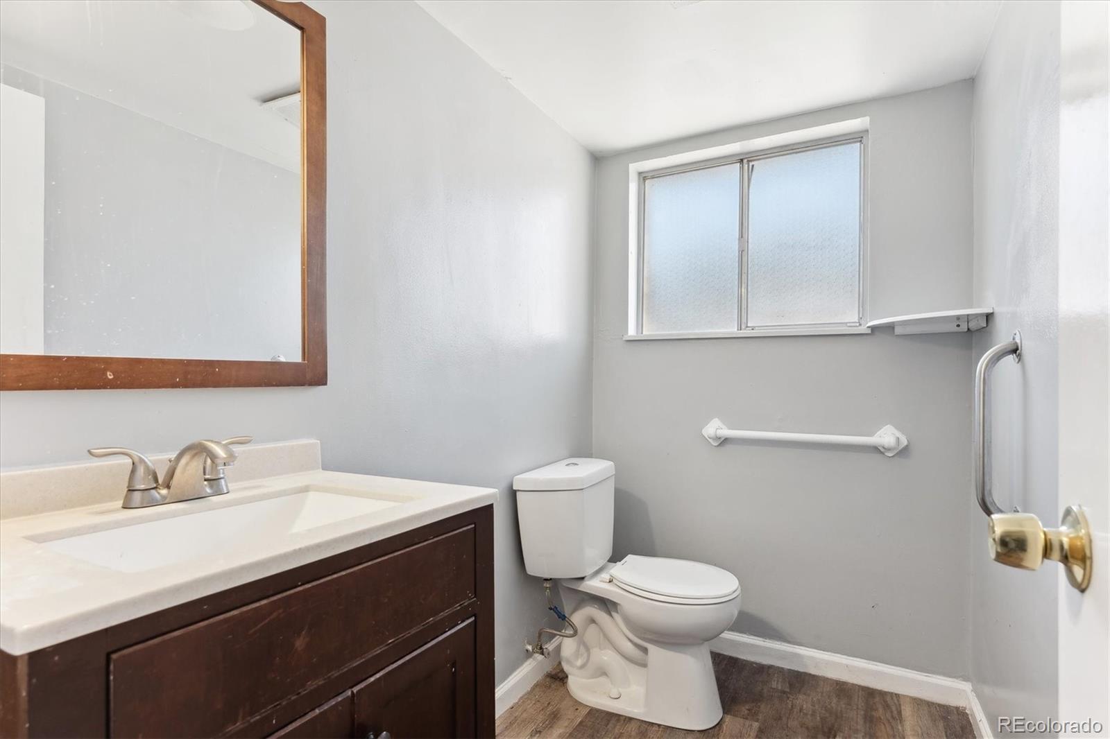 MLS Image #18 for 8286 e girard avenue,denver, Colorado