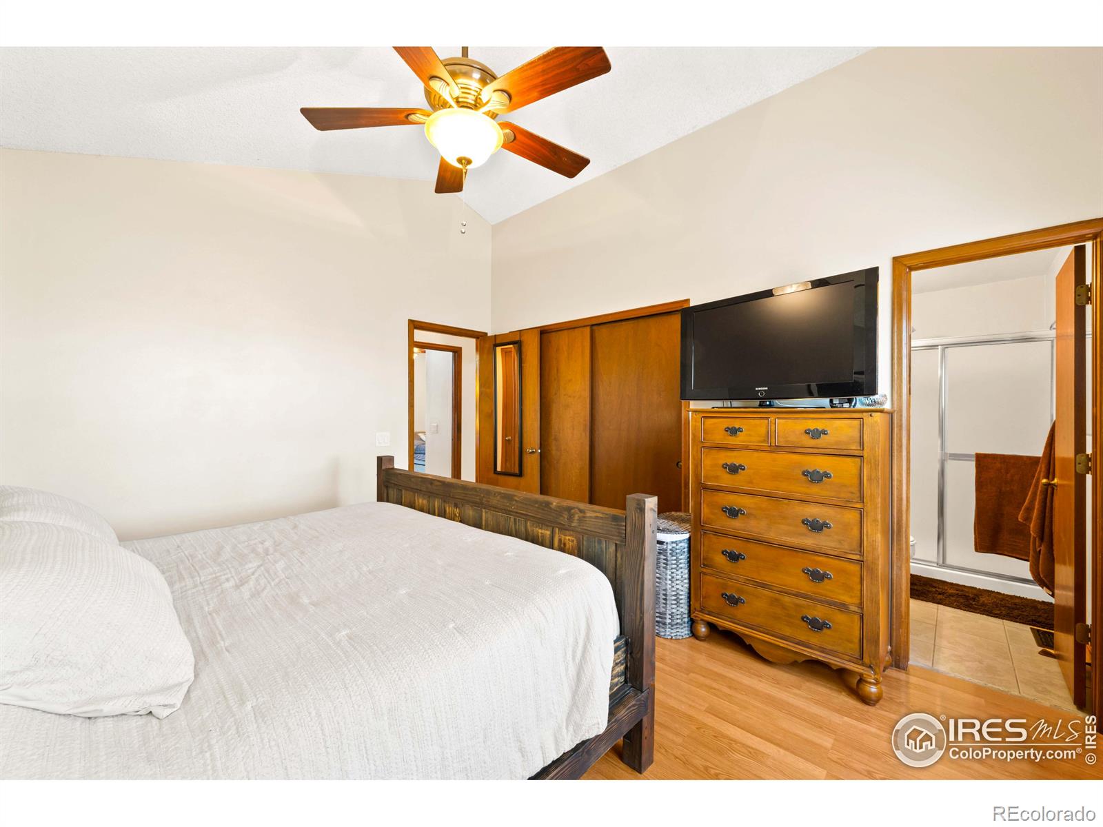 MLS Image #11 for 803  buchanan lane,longmont, Colorado