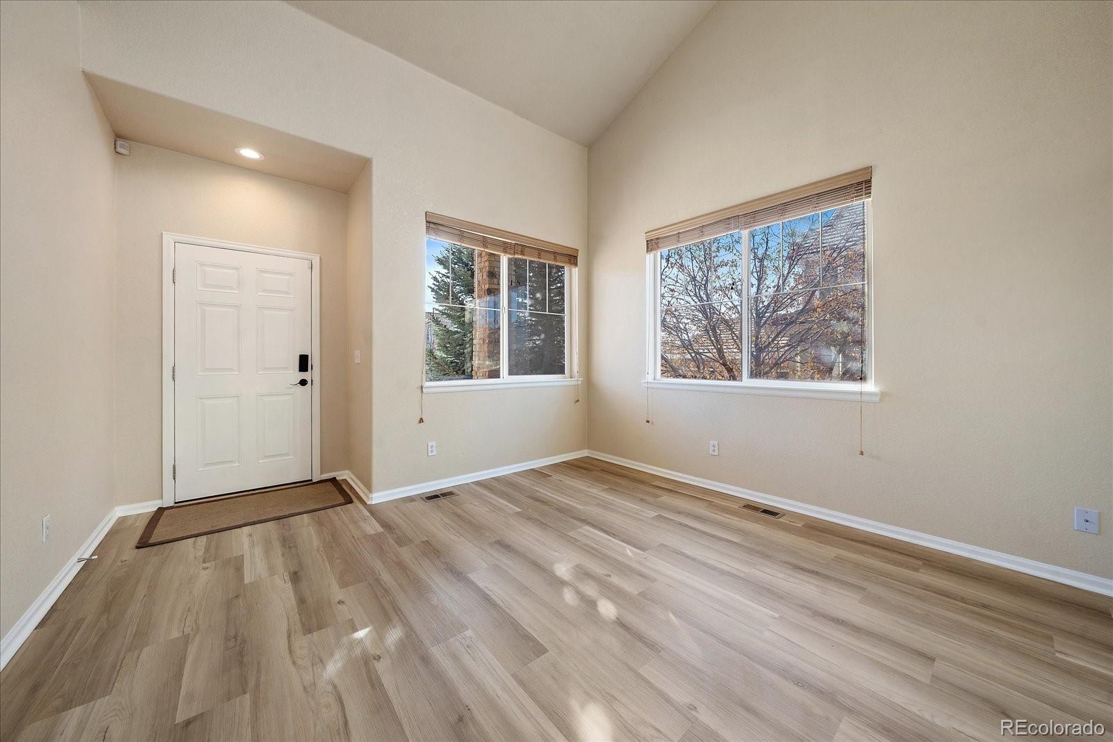 MLS Image #13 for 23541 e portland way,aurora, Colorado