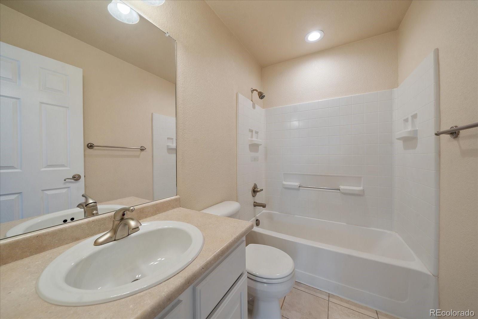 MLS Image #22 for 23541 e portland way,aurora, Colorado