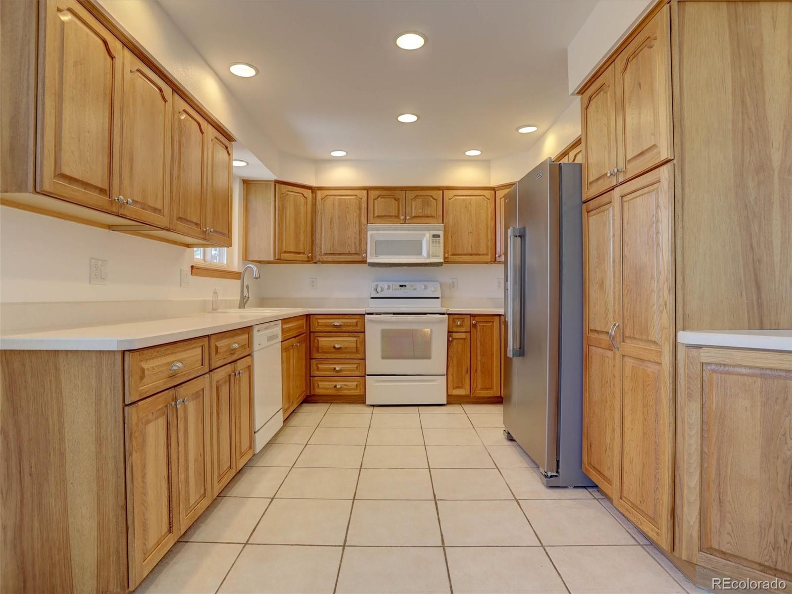 MLS Image #5 for 7168 s cody way,littleton, Colorado