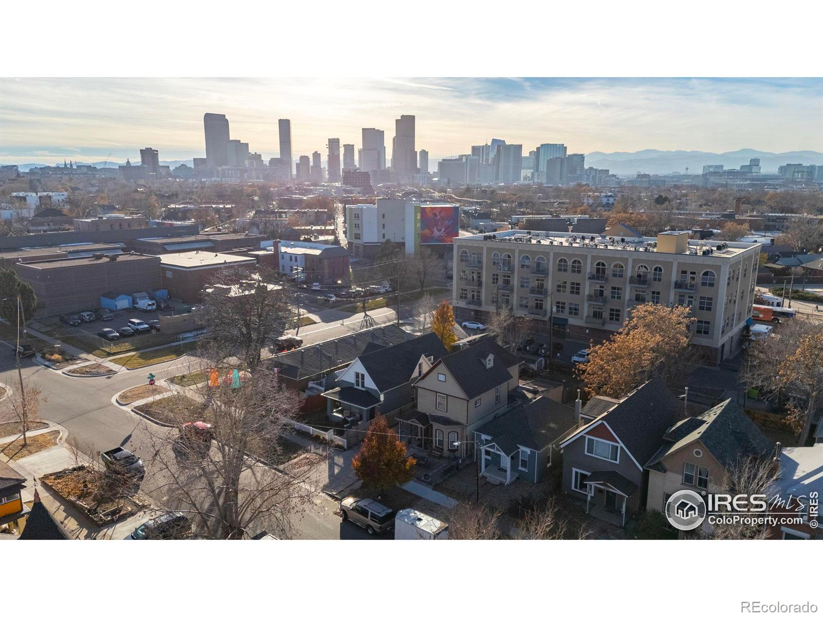 MLS Image #37 for 2913 n marion street,denver, Colorado