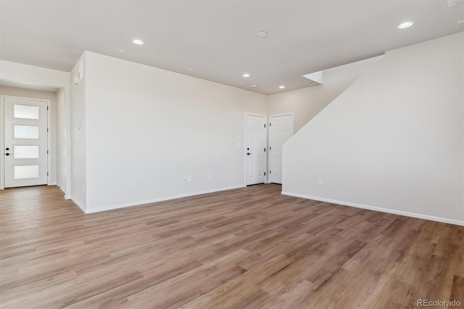 MLS Image #2 for 24705 e 41st avenue,aurora, Colorado