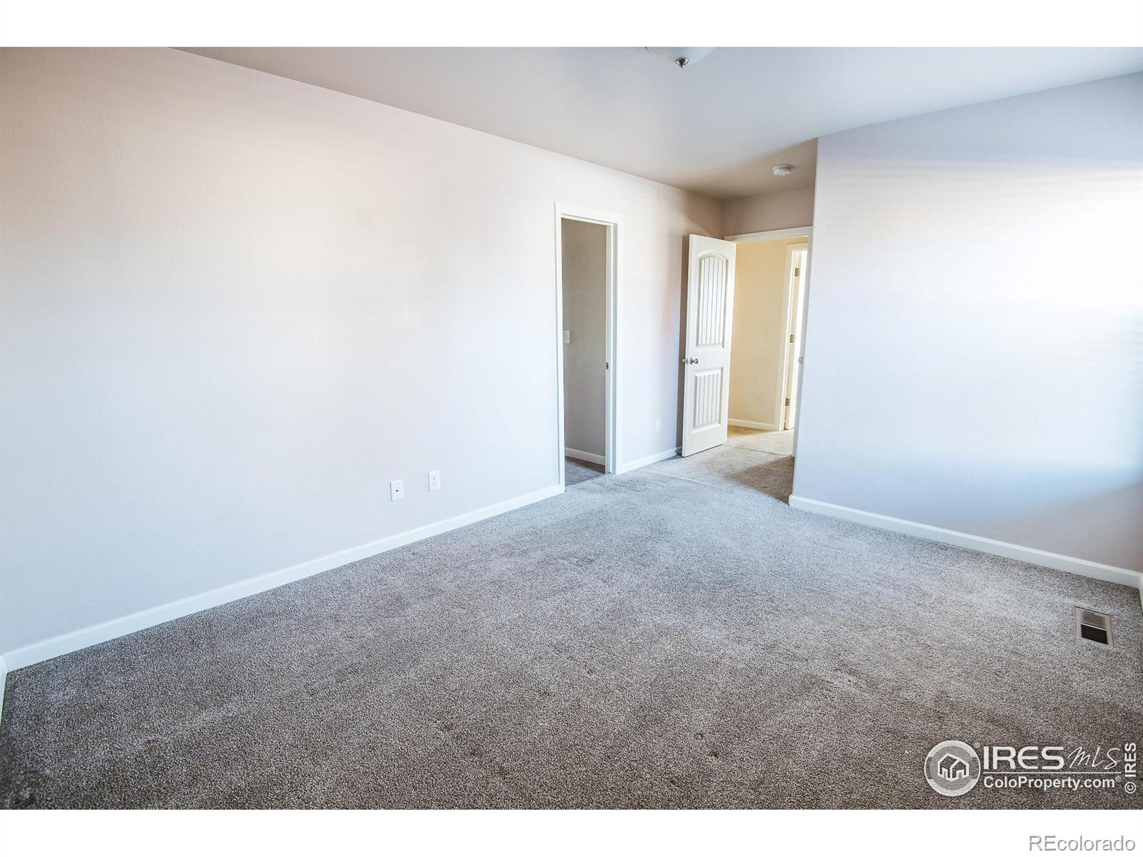 MLS Image #21 for 993  centaurus place,loveland, Colorado