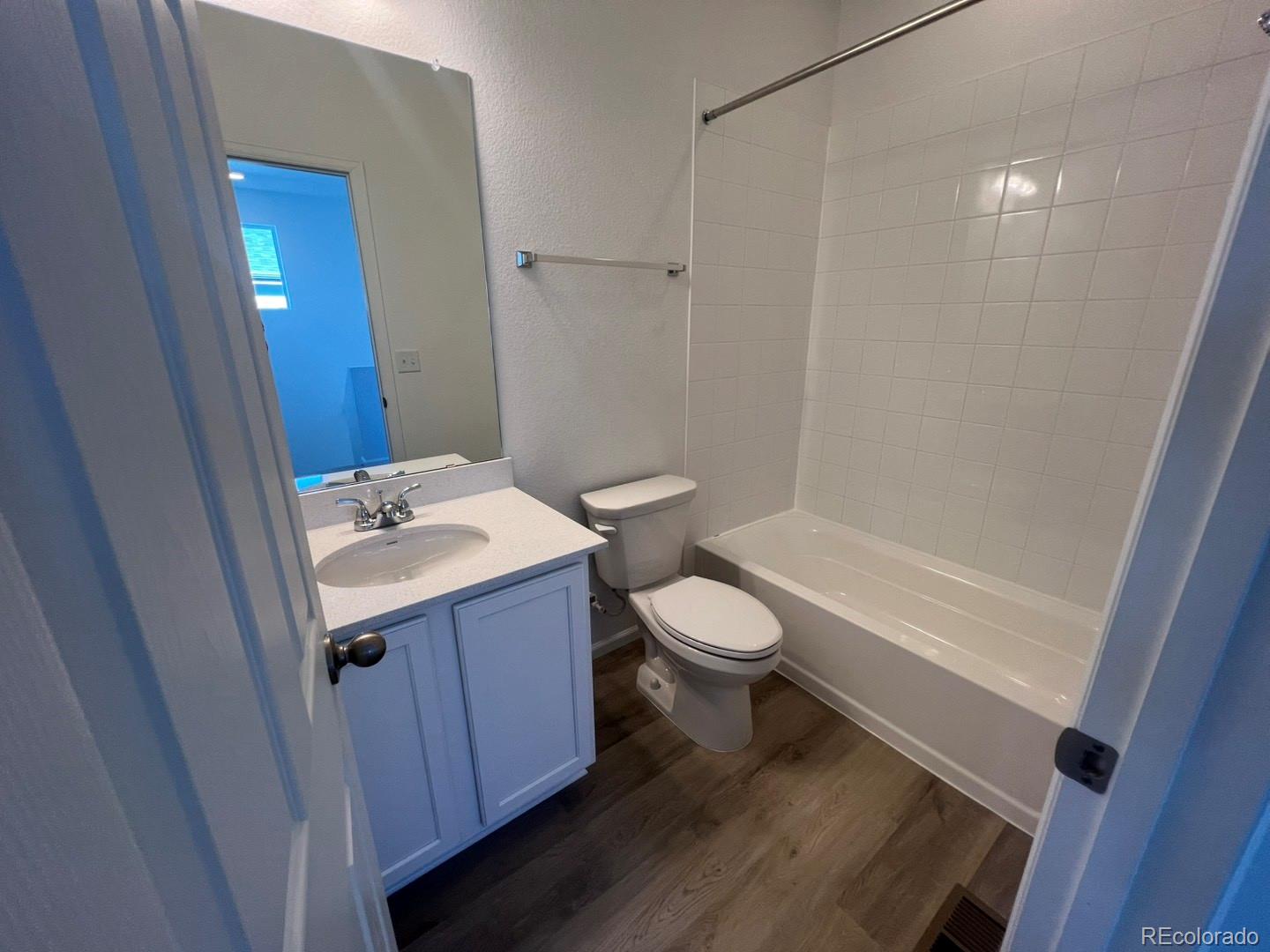 MLS Image #6 for 6598 n nepal court,aurora, Colorado