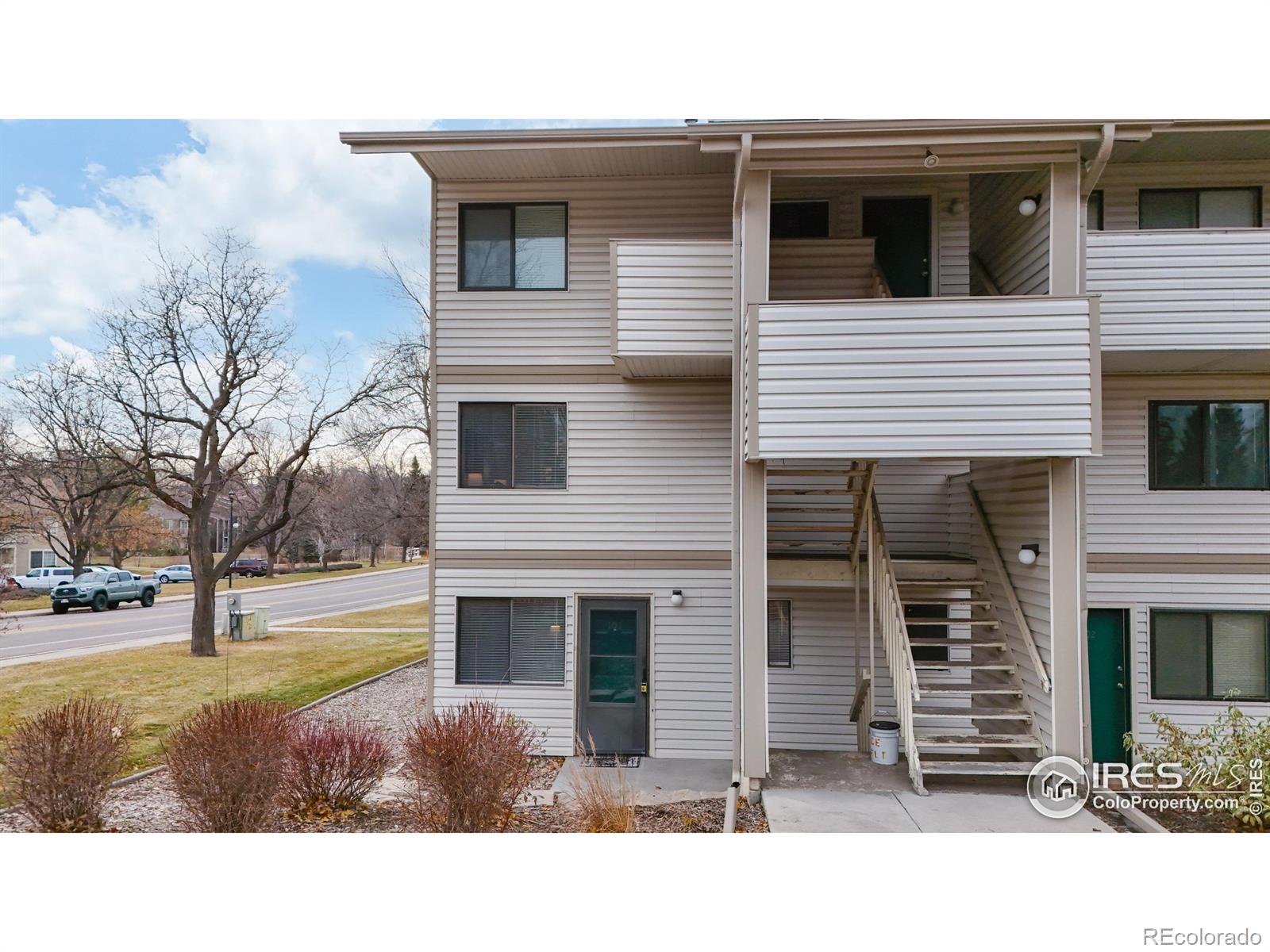 MLS Image #3 for 1705  heatheridge road,fort collins, Colorado