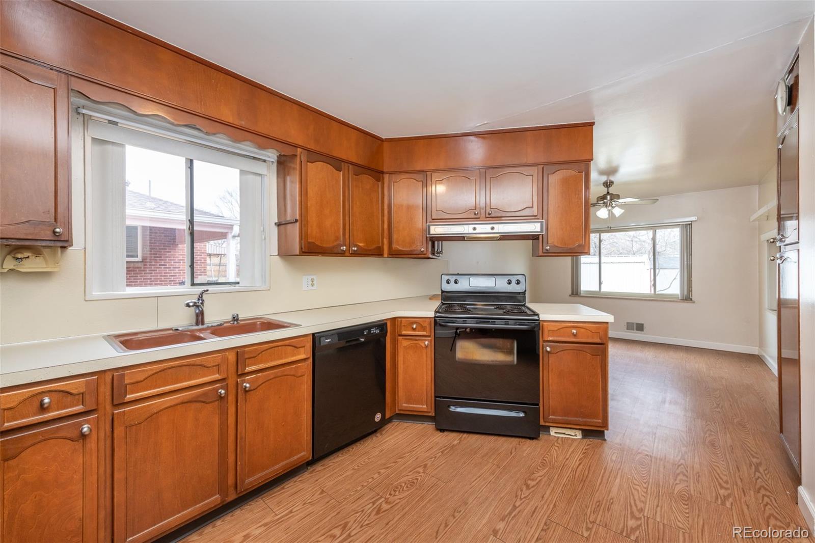 MLS Image #6 for 7010  ruth way,denver, Colorado