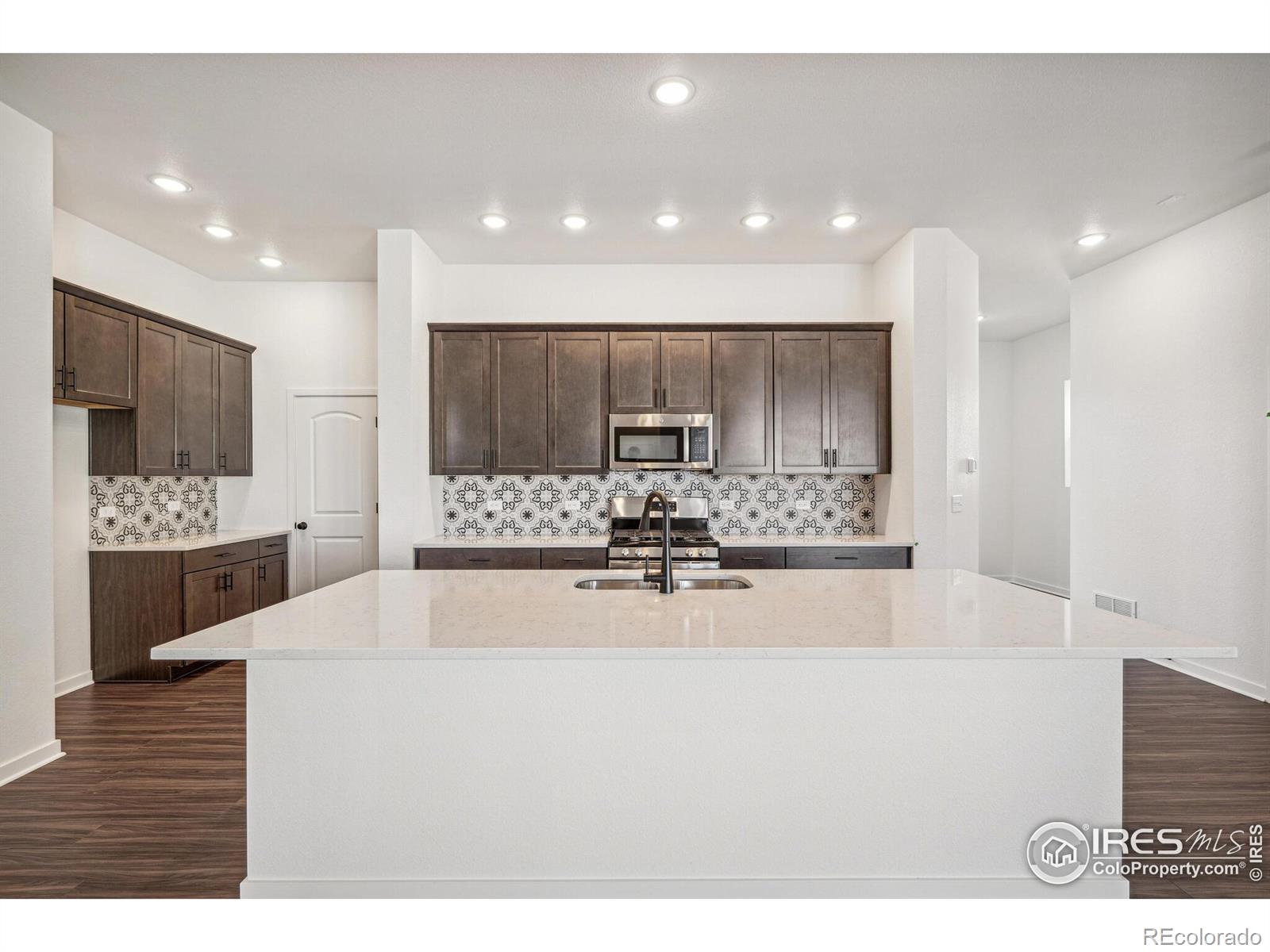 MLS Image #4 for 6312  elk pass lane,loveland, Colorado