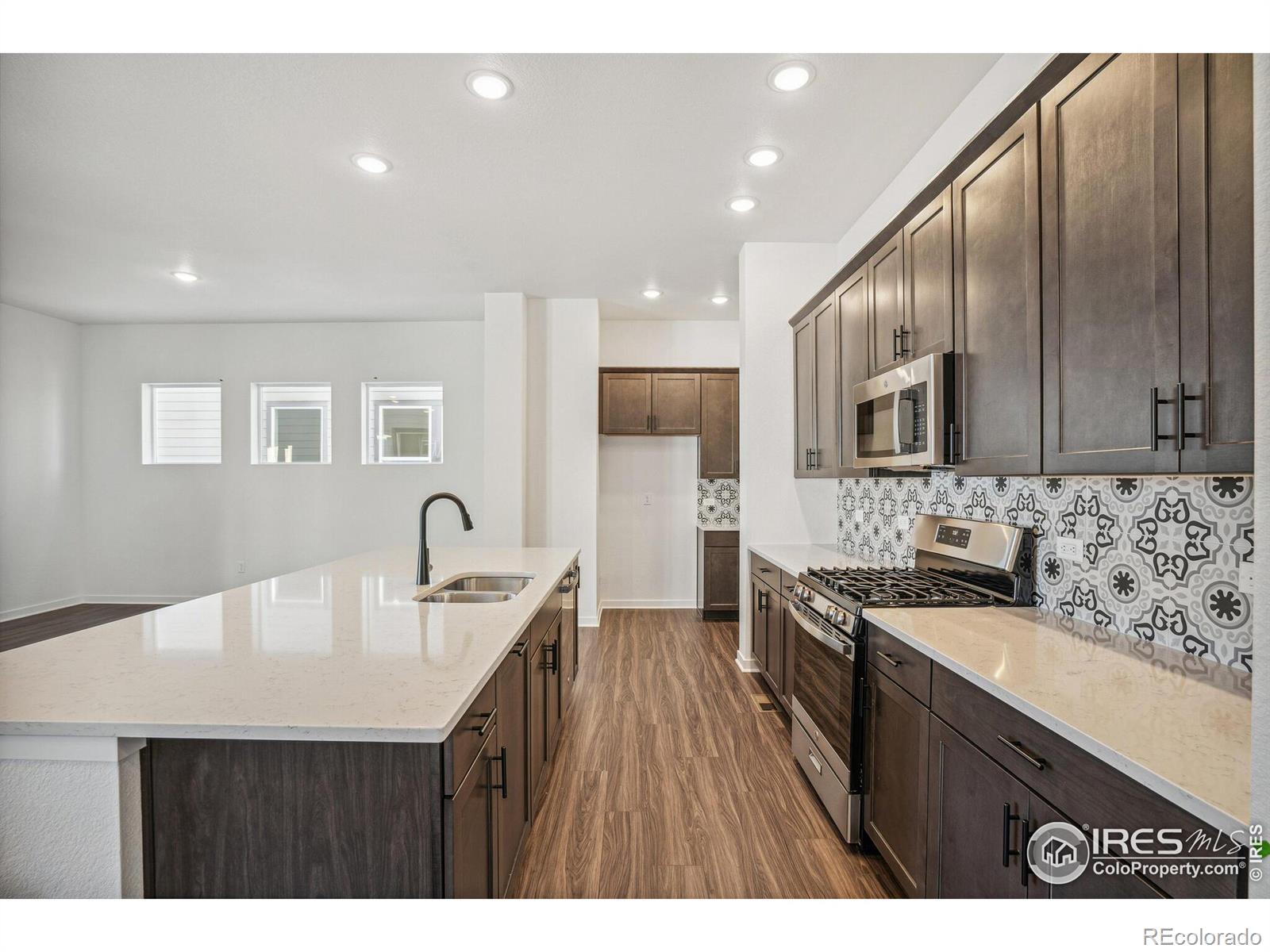 MLS Image #9 for 6312  elk pass lane,loveland, Colorado