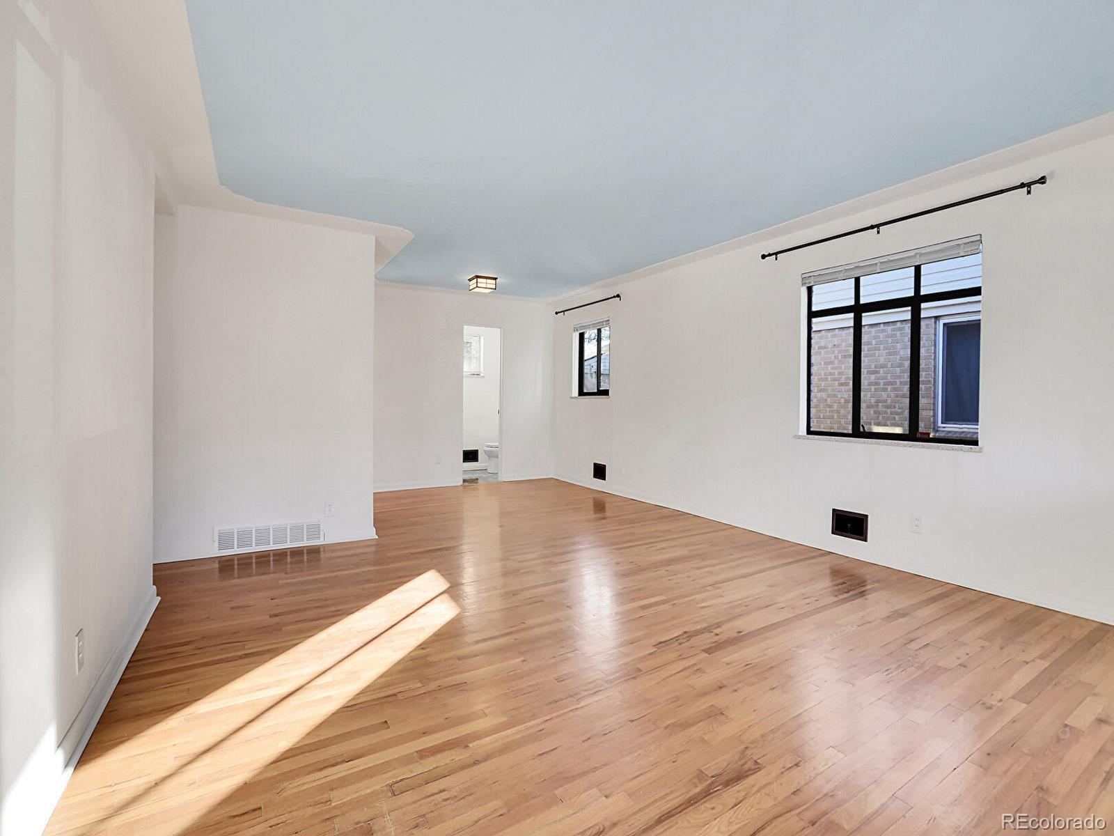 MLS Image #4 for 1130  locust street,denver, Colorado