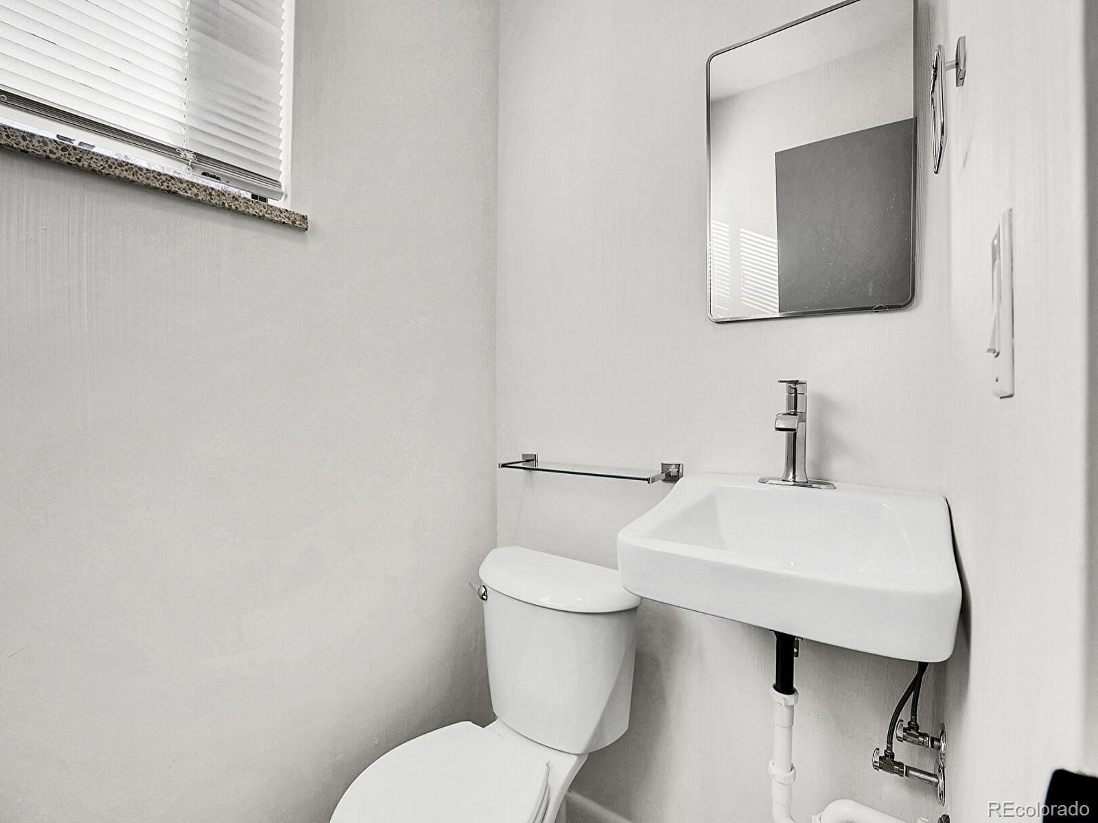 MLS Image #8 for 1130  locust street,denver, Colorado