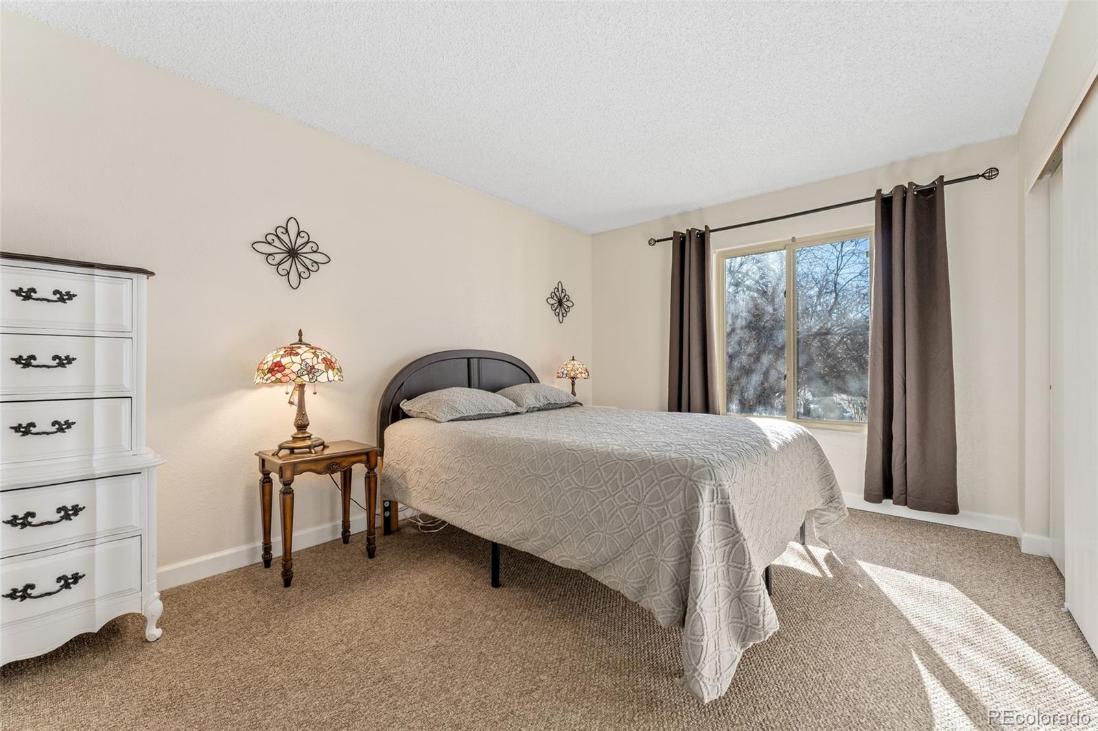 MLS Image #11 for 904 s oakland court,aurora, Colorado