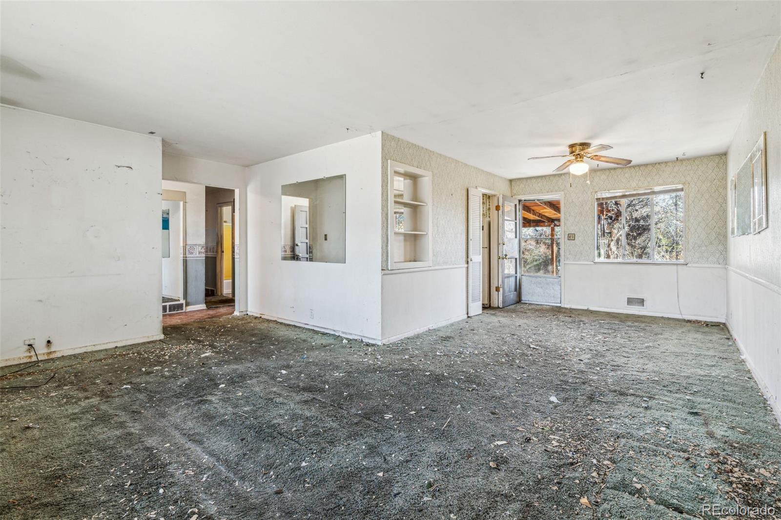 MLS Image #3 for 920 s hudson street,denver, Colorado