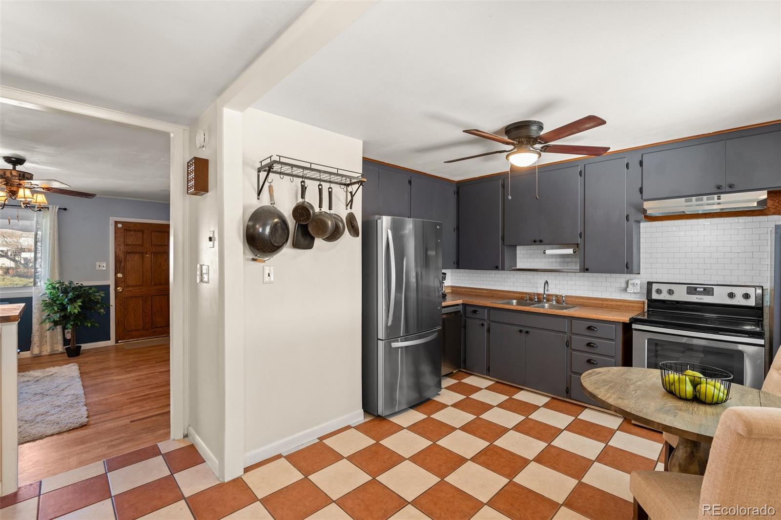 MLS Image #9 for 9210  yucca way,thornton, Colorado