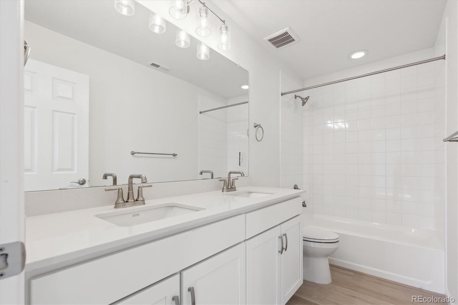 MLS Image #13 for 660  split rock drive,erie, Colorado