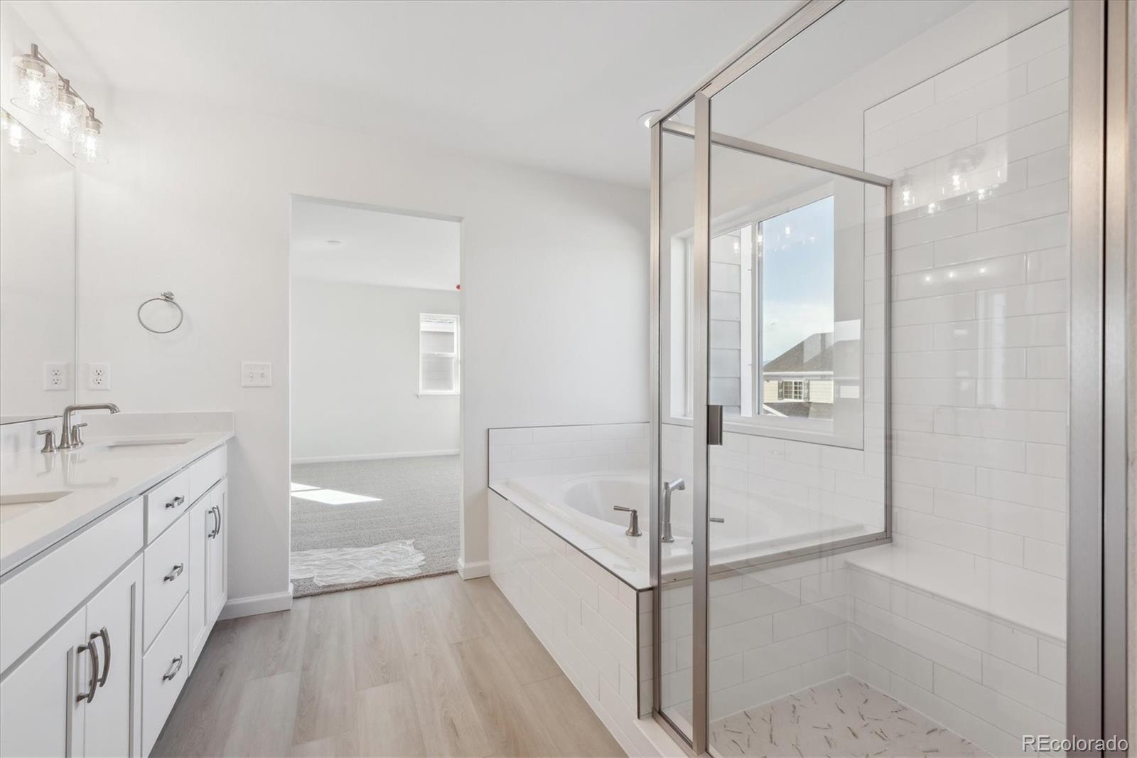 MLS Image #18 for 660  split rock drive,erie, Colorado