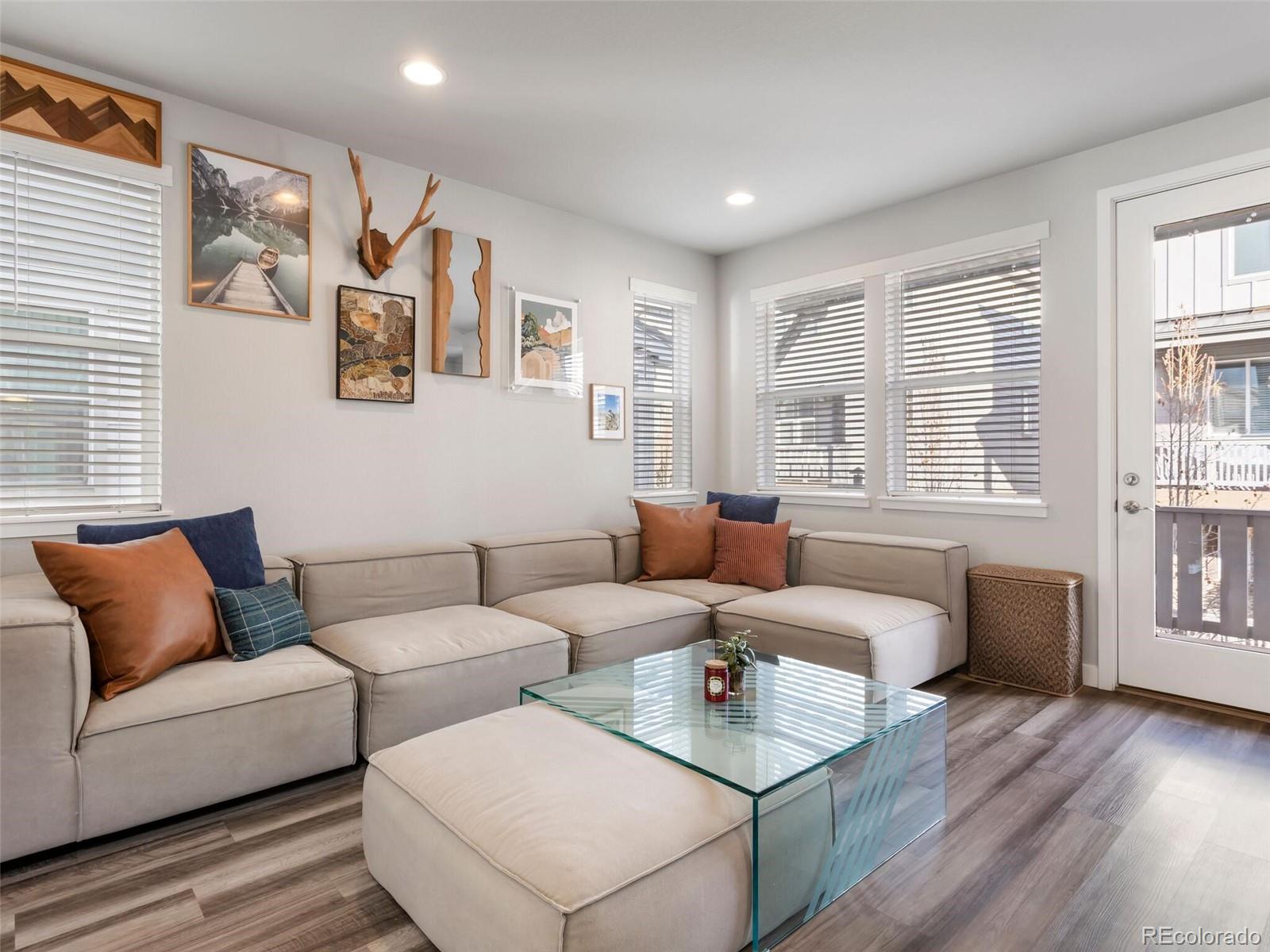 MLS Image #2 for 2360 s troy court,aurora, Colorado