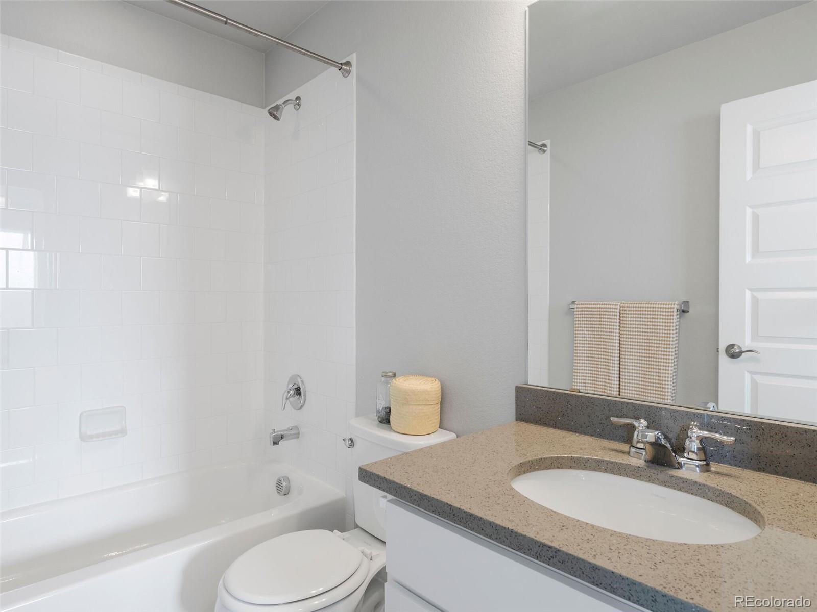 MLS Image #24 for 2360 s troy court,aurora, Colorado