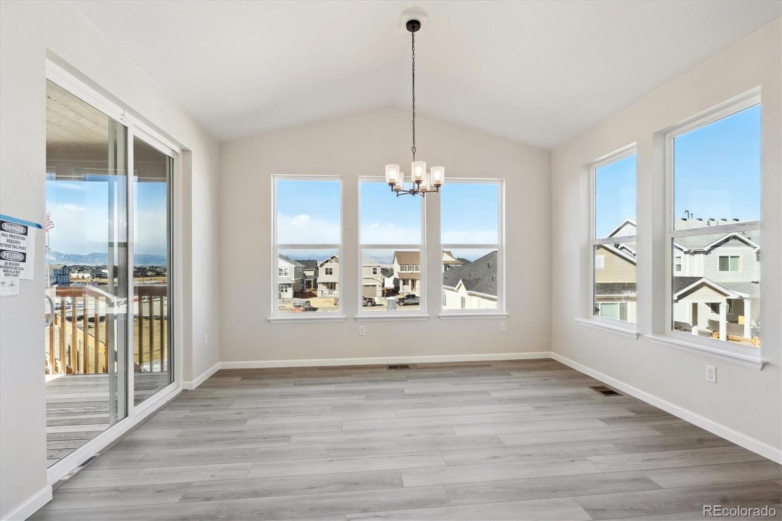 MLS Image #10 for 660  apex rise street,erie, Colorado