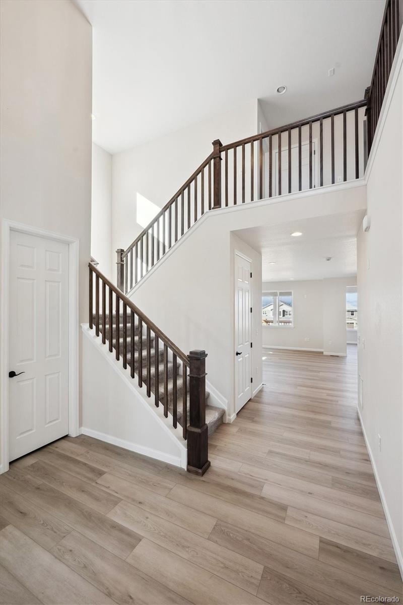 MLS Image #2 for 660  apex rise street,erie, Colorado