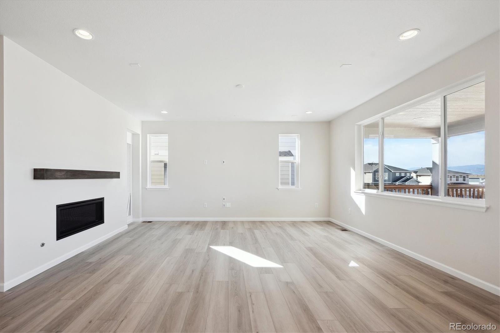 MLS Image #6 for 660  apex rise street,erie, Colorado