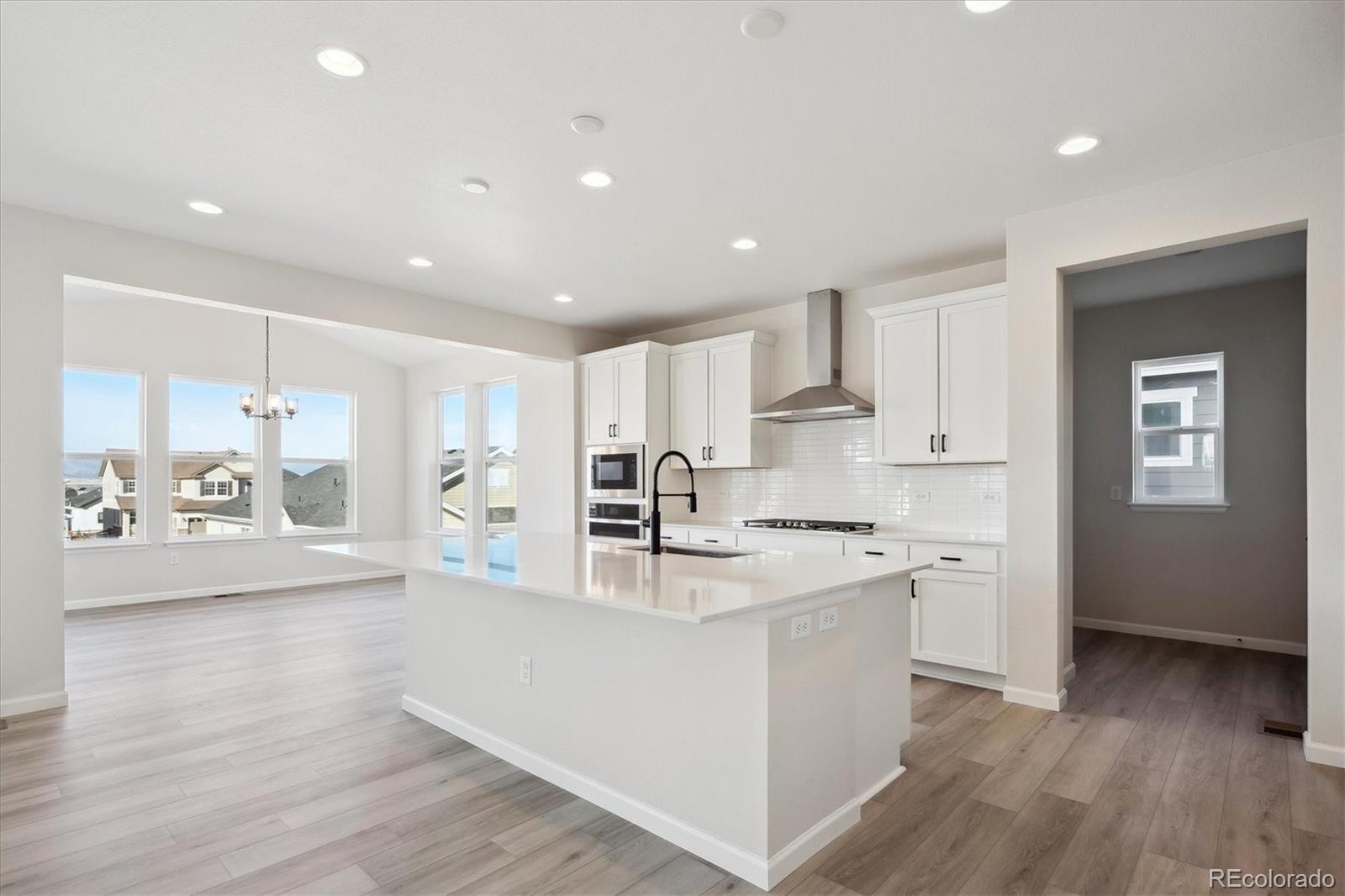 MLS Image #9 for 660  apex rise street,erie, Colorado