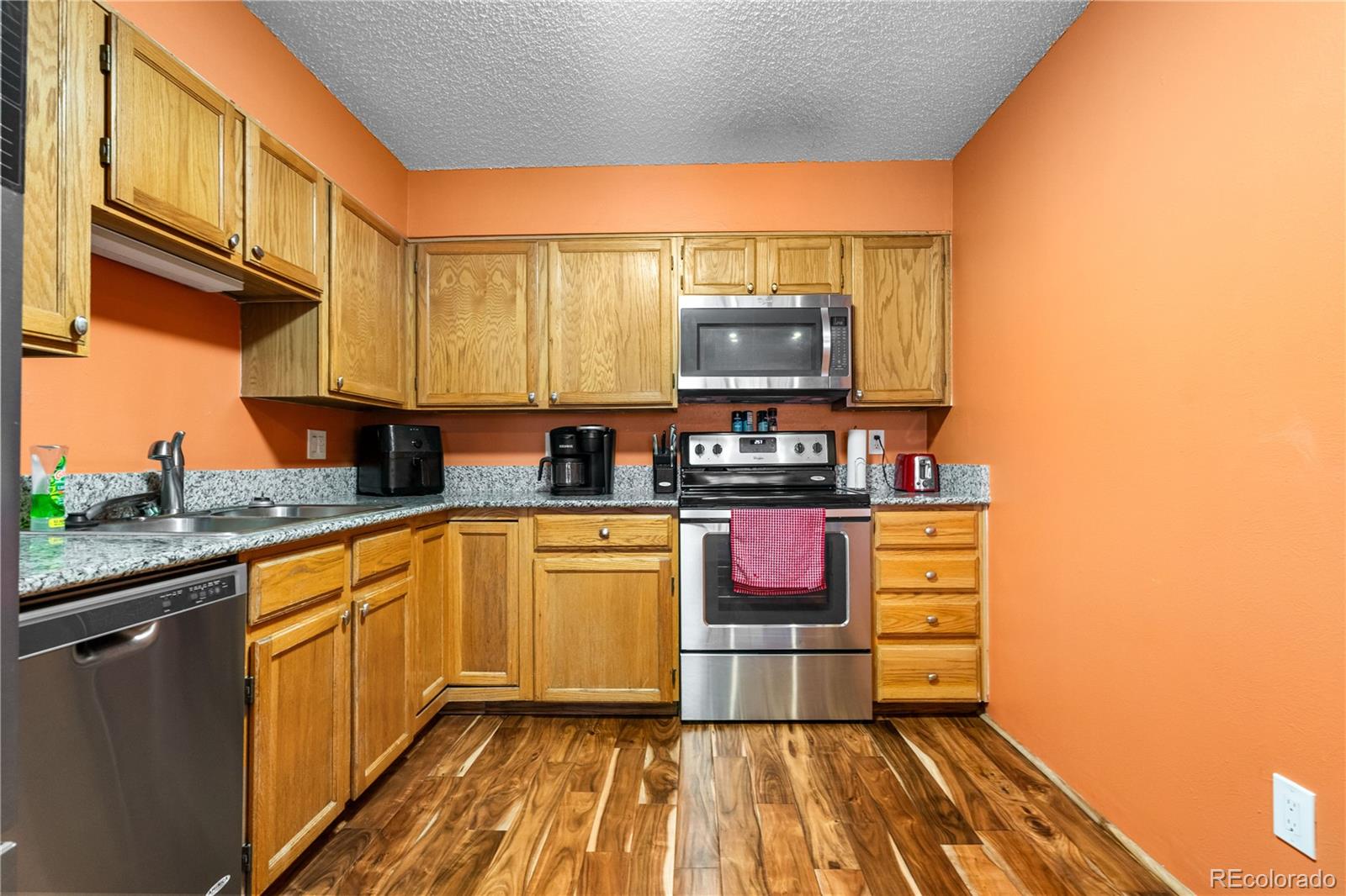 MLS Image #4 for 13950 e oxford place,aurora, Colorado