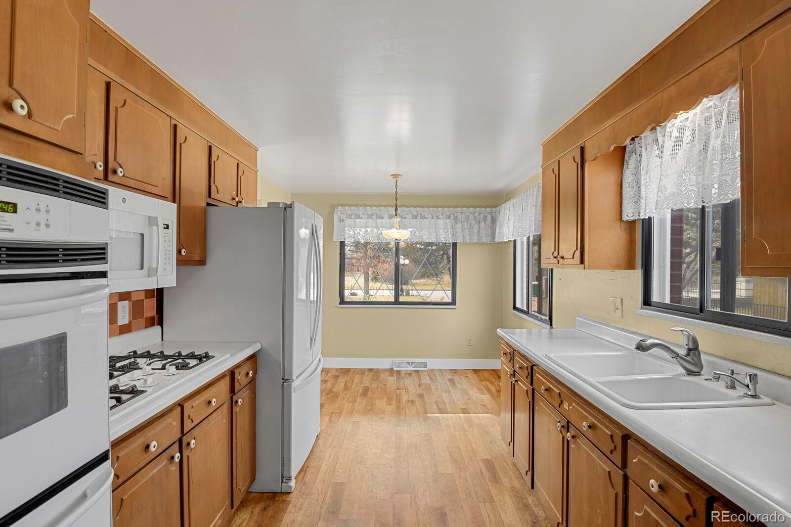 MLS Image #5 for 1760 s uinta way,denver, Colorado