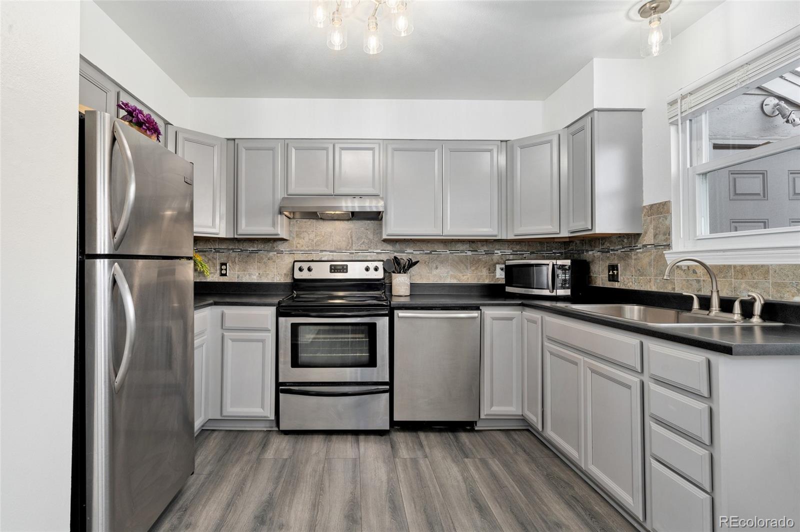 MLS Image #9 for 8224  washington street,denver, Colorado