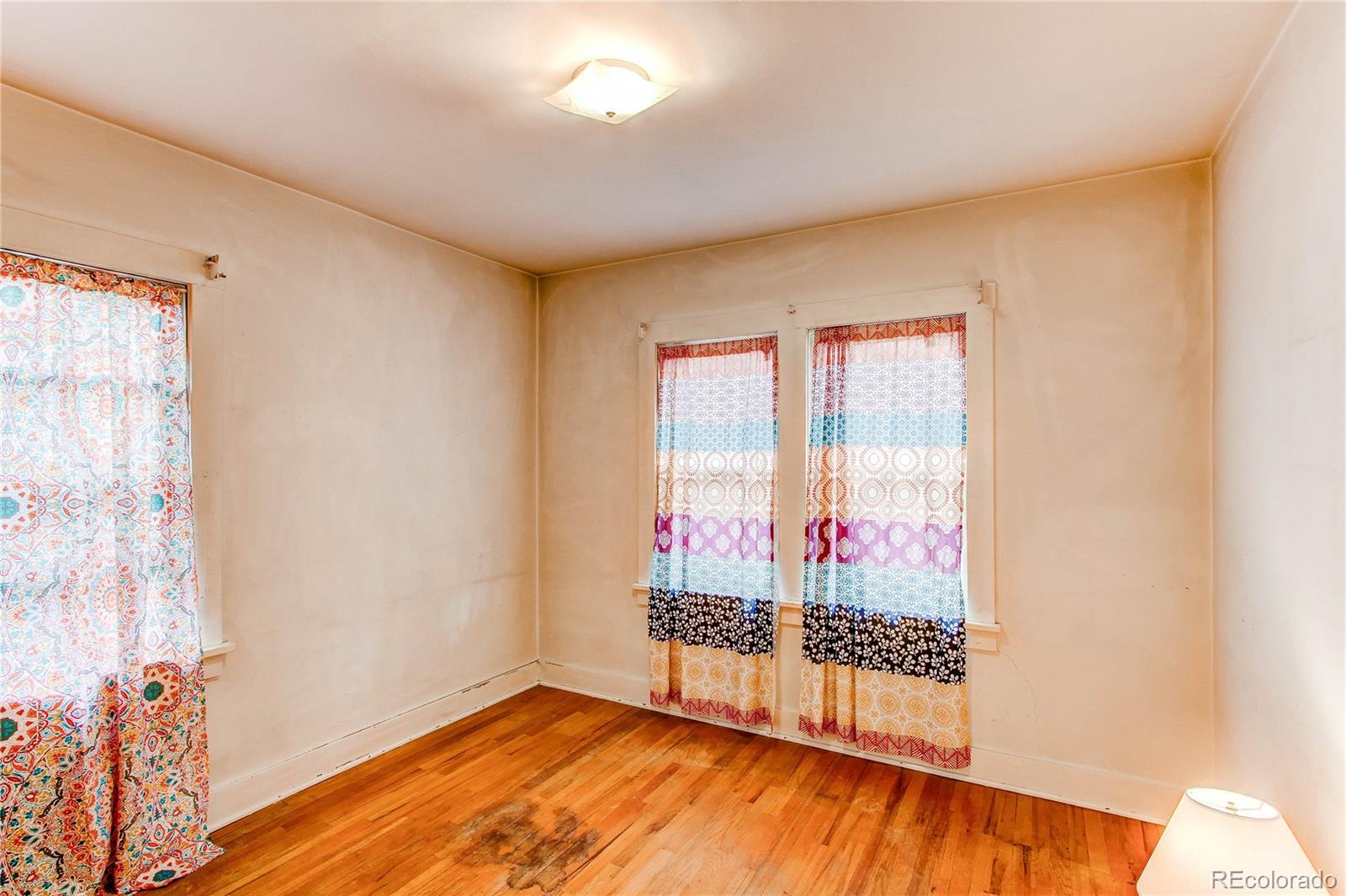 MLS Image #11 for 1675 s marion street,denver, Colorado