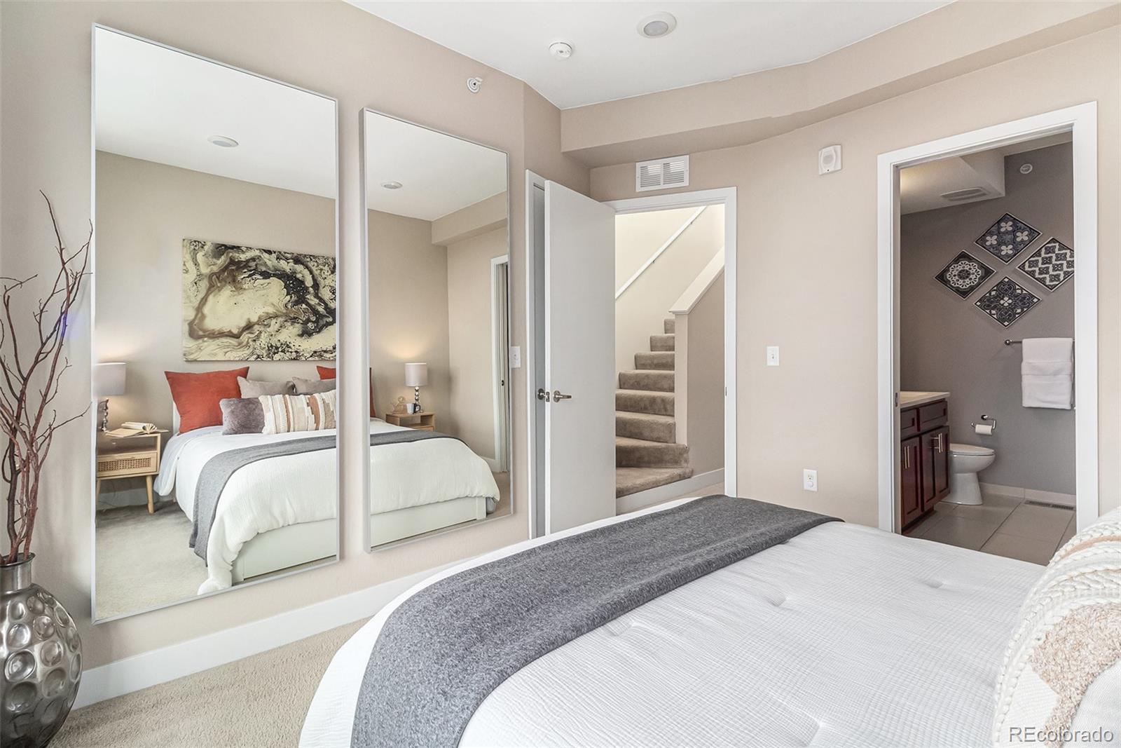 MLS Image #13 for 2438  welton street,denver, Colorado