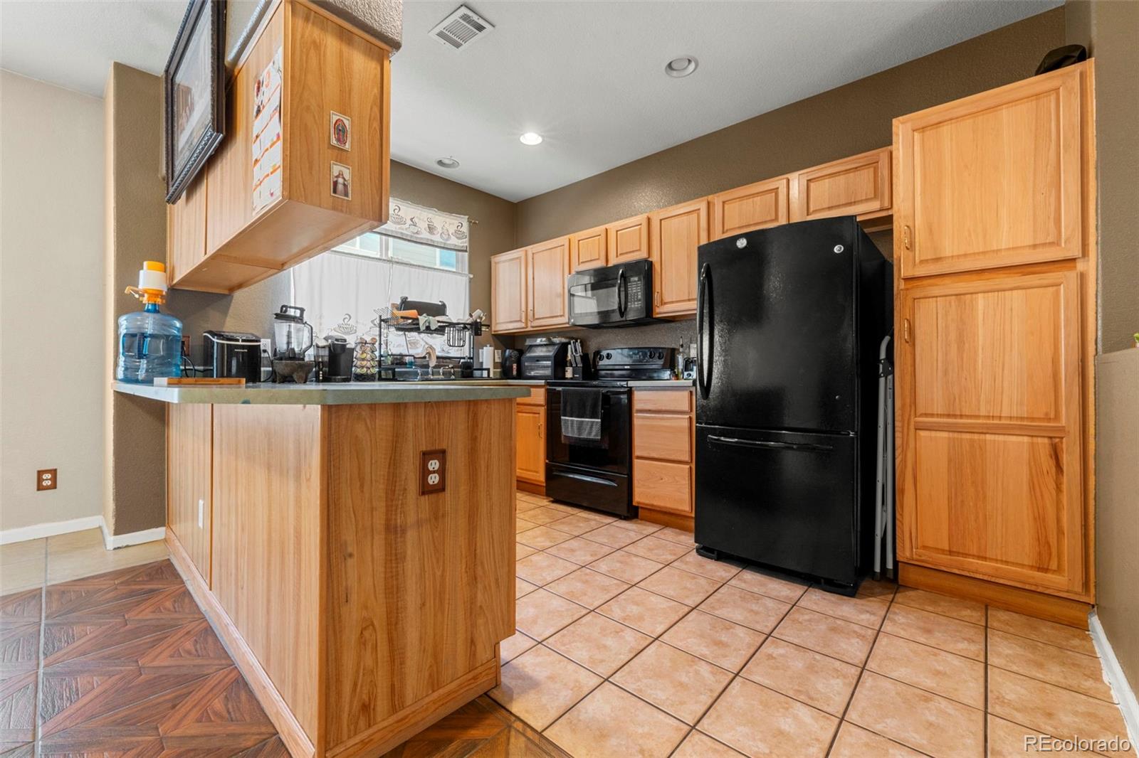 MLS Image #8 for 11250  florence street,commerce city, Colorado