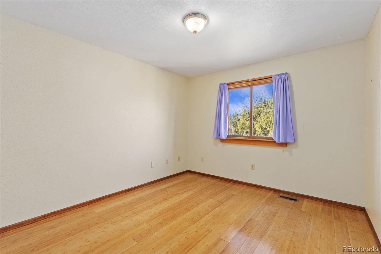 MLS Image #11 for 1749  foster drive,longmont, Colorado