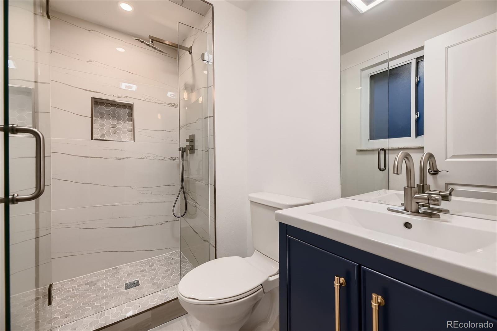 MLS Image #11 for 3318 s dayton court,denver, Colorado