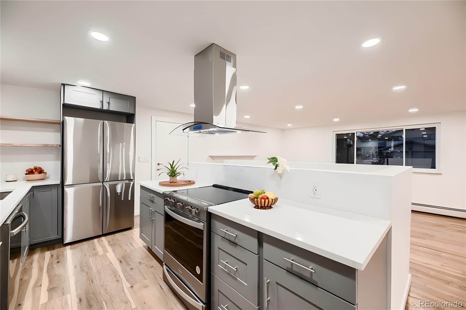 MLS Image #6 for 3318 s dayton court,denver, Colorado