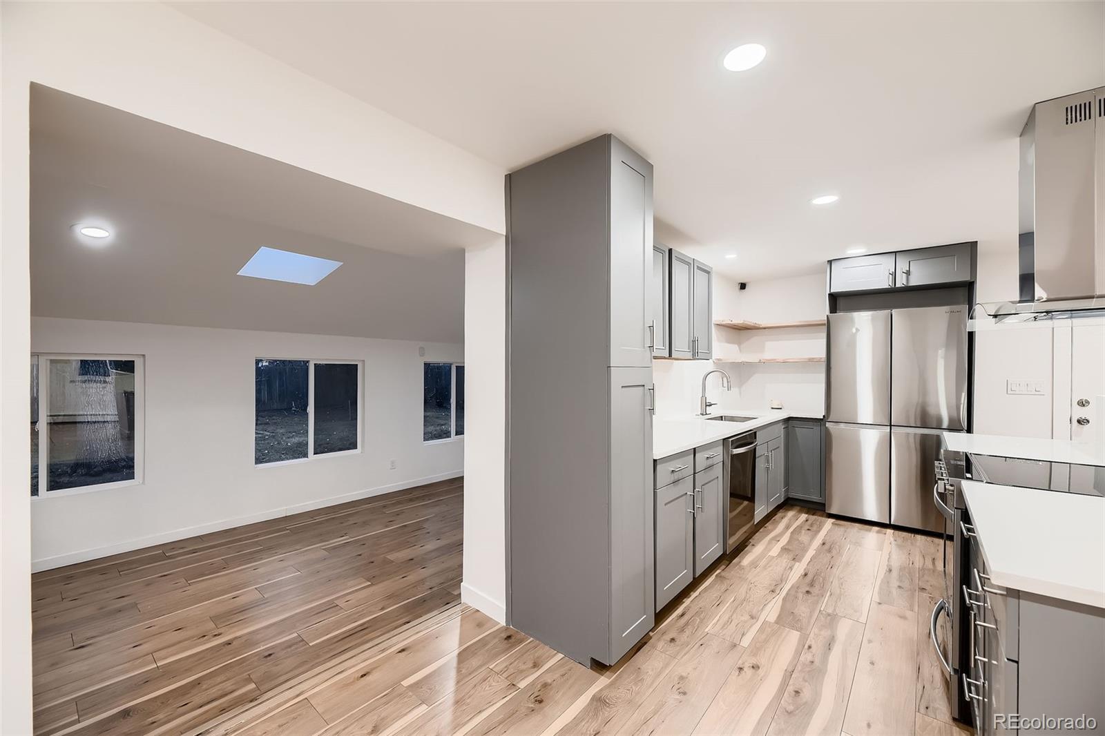 MLS Image #7 for 3318 s dayton court,denver, Colorado
