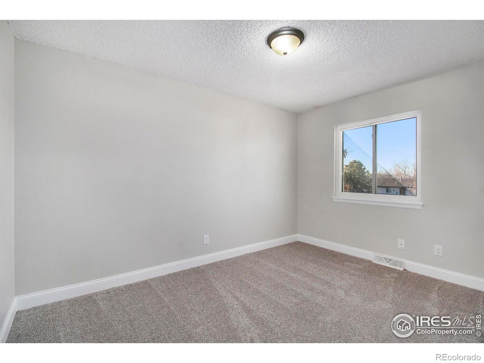 MLS Image #10 for 1644  nueva vista drive,denver, Colorado